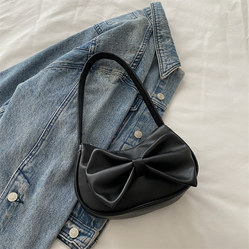 2025 Summer New Fashion Underarm Bag for Women Edgy Niche Bow Simple Shoulder Handbag Wholesale