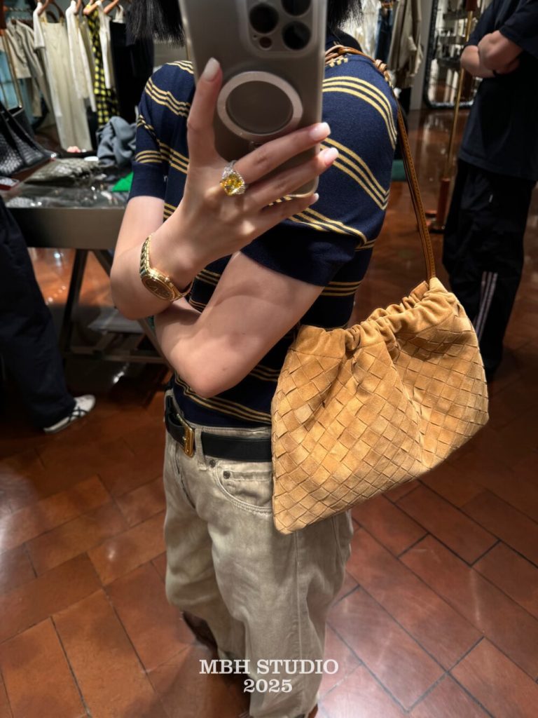MBH Handmade Top Layer Cowhide Drawstring Woven Cloud Bag Shoulder Bag